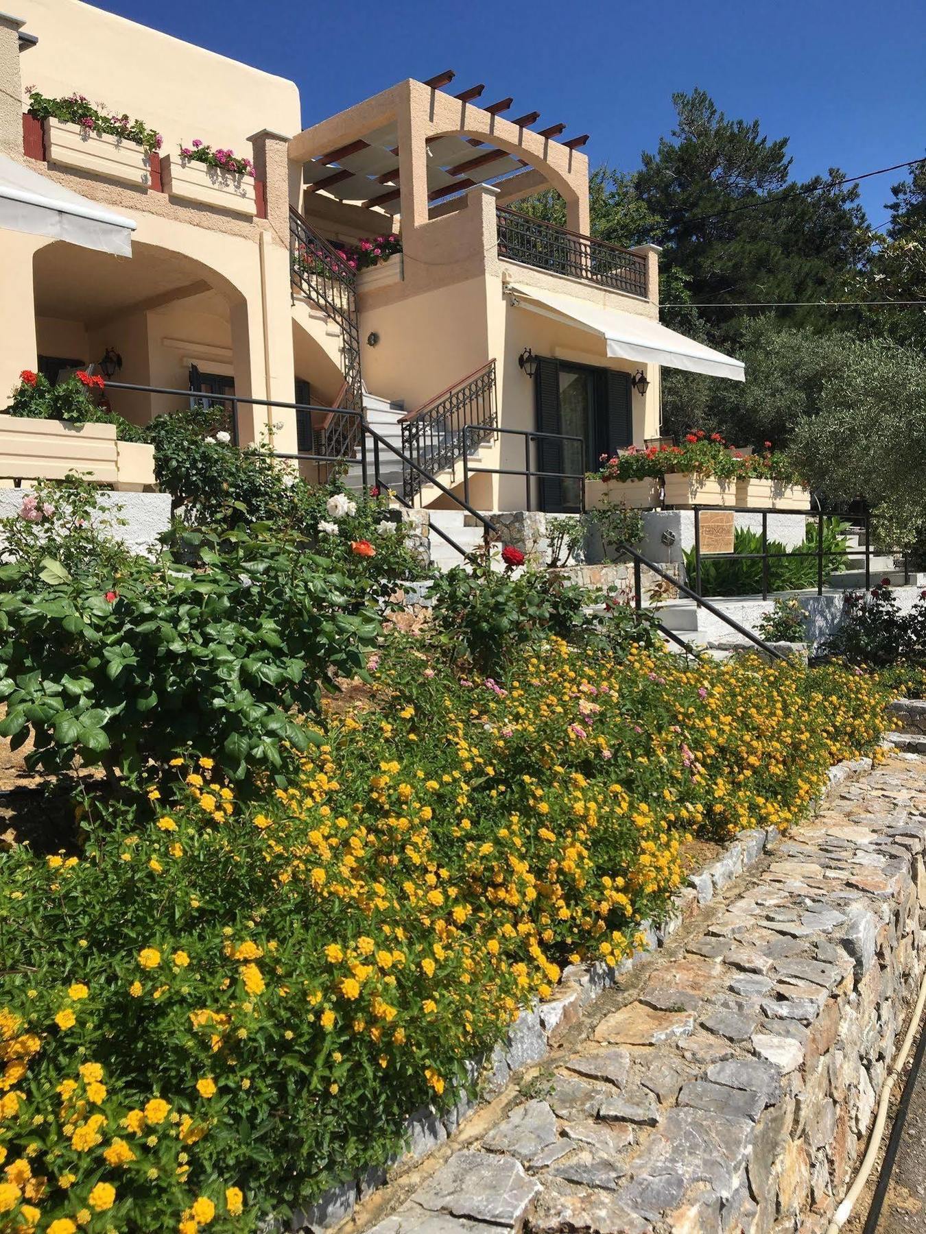 Terpsichori Villa And Apartments Kalamaki Extérieur photo